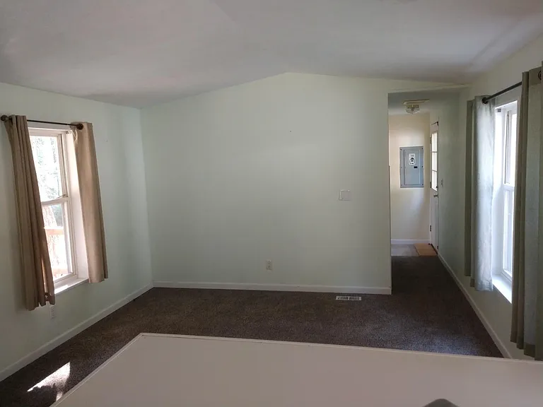 1086 Twin Ponds Rd — Photo 6