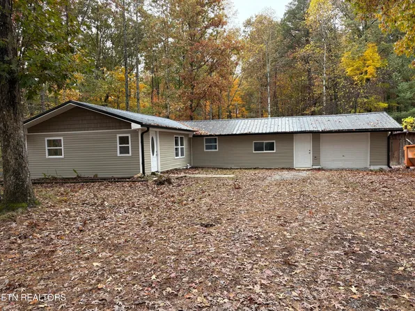 5711 Hideaway Trl, Tallassee, TN 37878