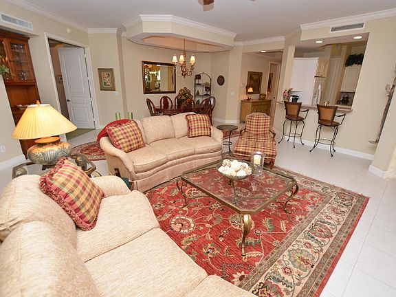 Living / Dining Room