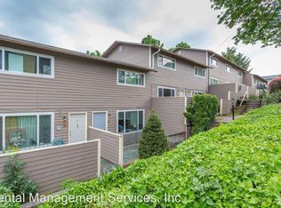 3710 SE 28th Pl APT 27, Portland, OR 97202