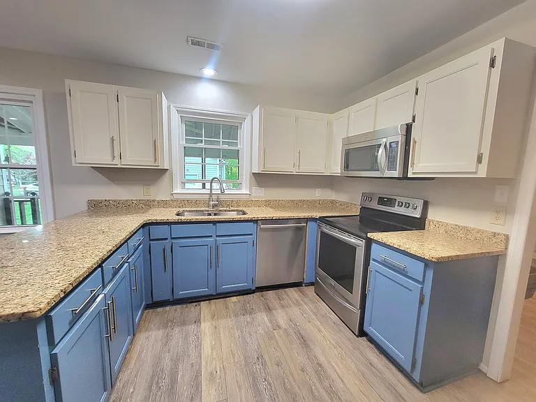 2722 Briar Ridge Dr — Photo 19