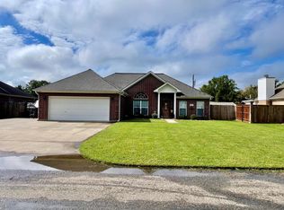 3921 Joplin Ave, Groves, TX 77619