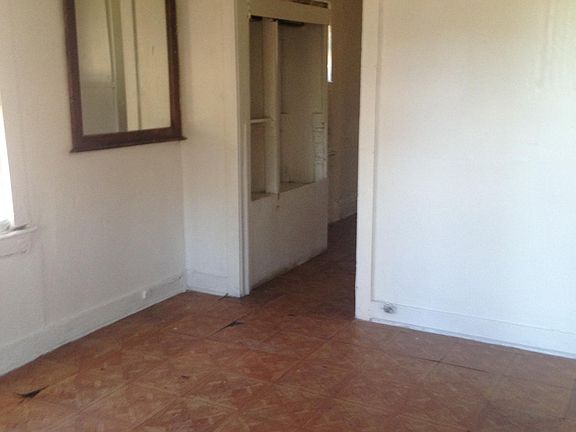 2nd image of 81 E Trigg Ave