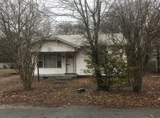 905 E 7th Ave, Pine Bluff, AR 71601