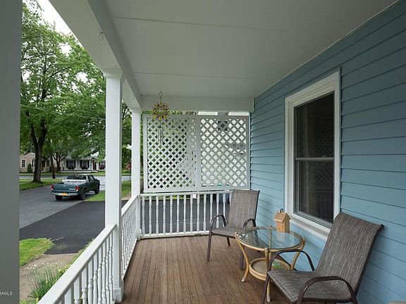 3rd image of 1 Russell St