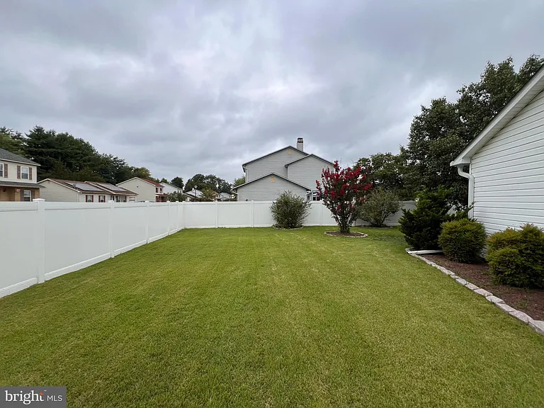 8 Rose Ter — Photo 48