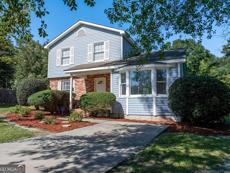 1st image of 105 Clyde Cir
