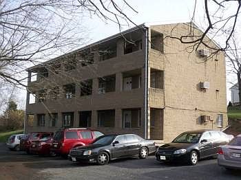1st image of 1056 Dual Pl APT 6