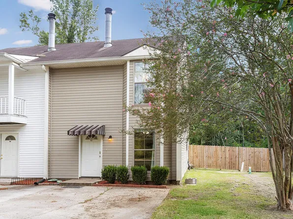 12822 Hodges Ln APT 105, Walker, LA 70785