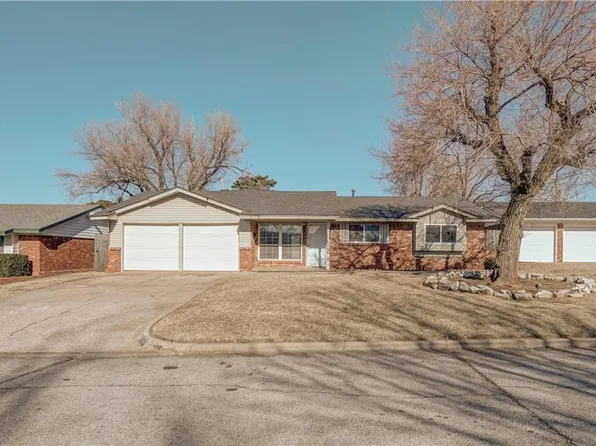 5705 NW 64th St, Warr Acres, OK 73132