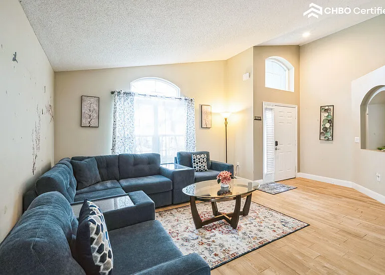 417 Casterton Cir — Photo 5