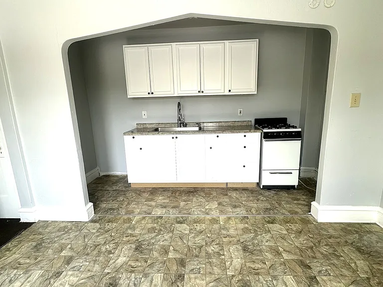 371 Blackman St #3 — Photo 3