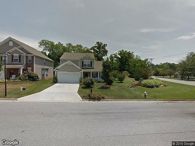 2nd image of 2002 Burton Run Rd