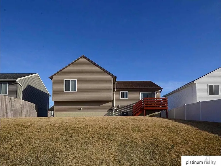 19425 W St — Photo 21