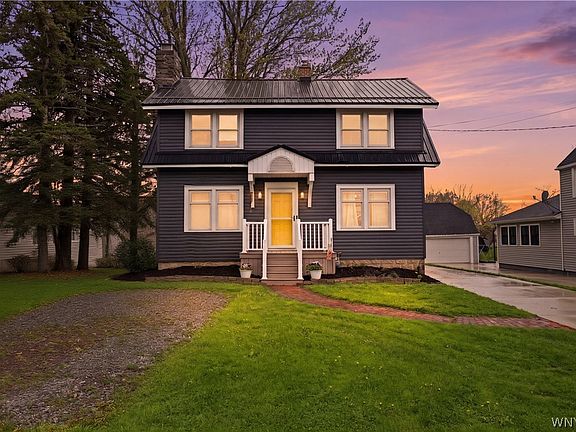 3rd image of 2575 Amsdell Rd
