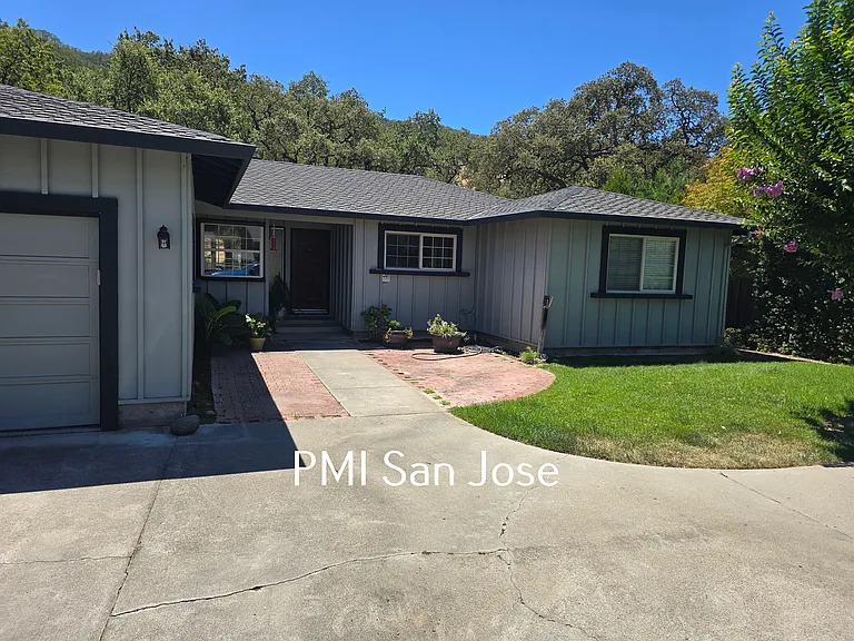 900 Susan Ct — Photo 25