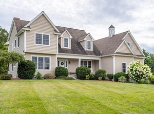 176 Elmwood Rd, Lunenburg, MA 01462