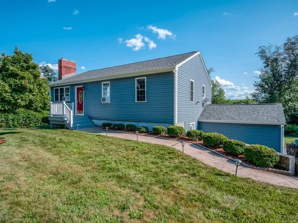 20 Lincoln St, Millville, MA 01529
