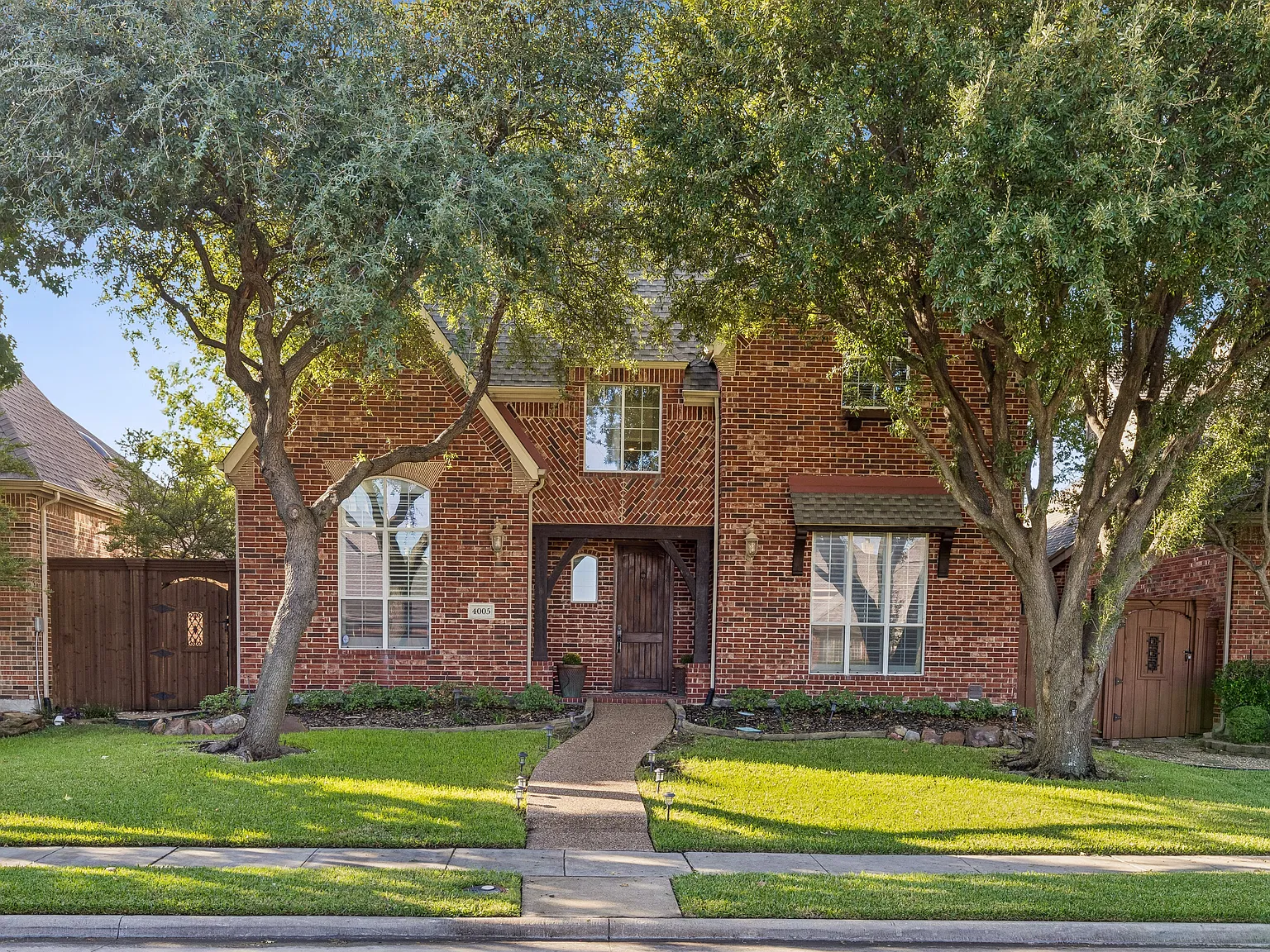 4 bed, 3358 sqft, $3,950 — Photo 1
