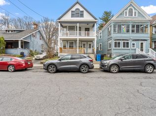 23 Magnolia Ter APT 2, Albany, NY 12209