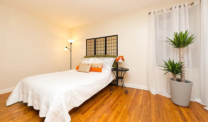 Sold by REMAX Elite | media 14