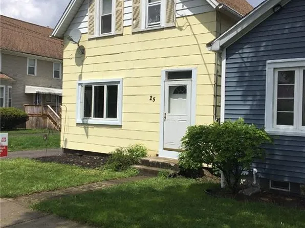 25 Saint Marys St, Lancaster, NY 14086