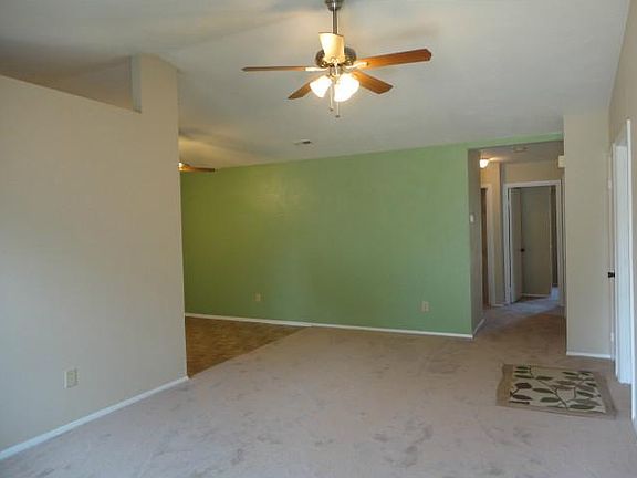 5th image of 1508 Oak Knoll Ln
