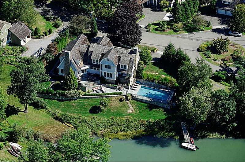 1st image of 18 Shoal Point Ln