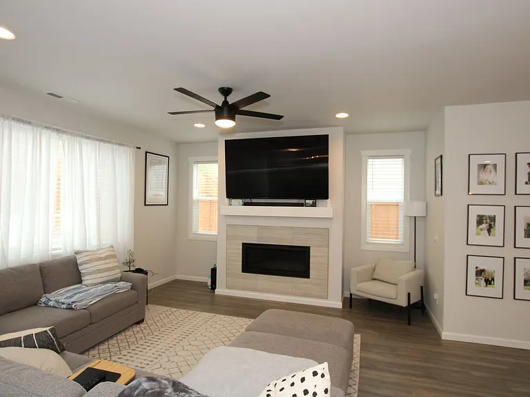 9668 Prospect Pl — Photo 4