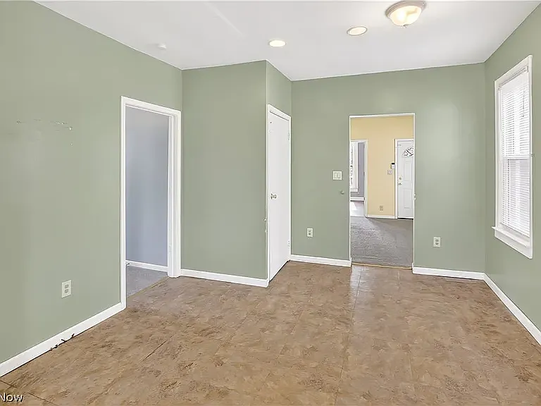 2010 Forestdale Ave #1 — Photo 13