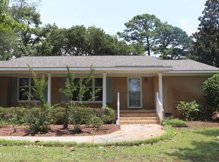 207 Gemini Ct, Cape Carteret, NC 28584