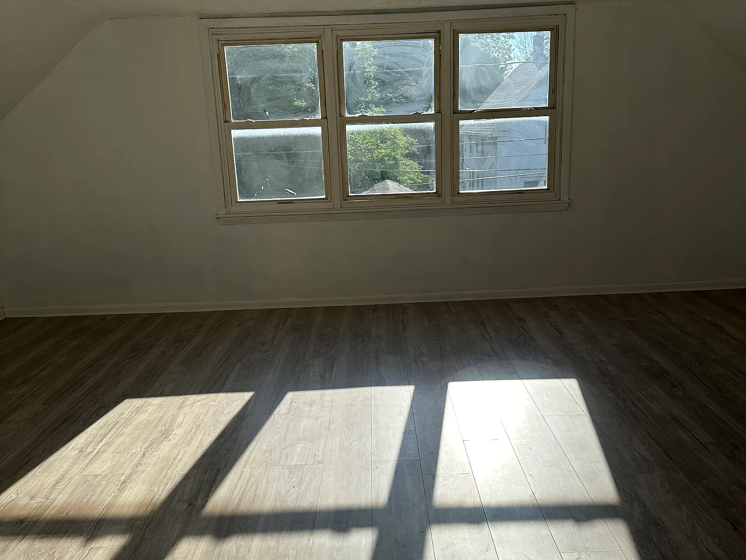 3 bed, 1200 sqft, $1,000 — Photo 4