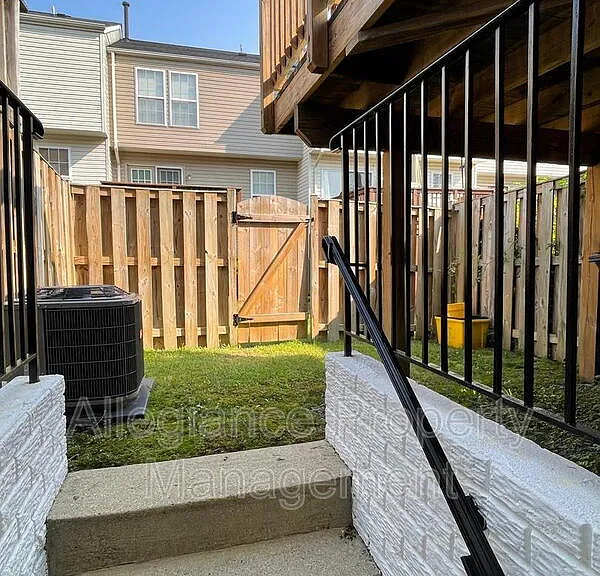 6368 Michael Robert Dr — Photo 20