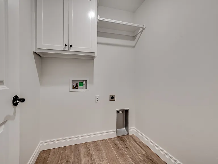 3241 Mangrove Dr — Photo 18