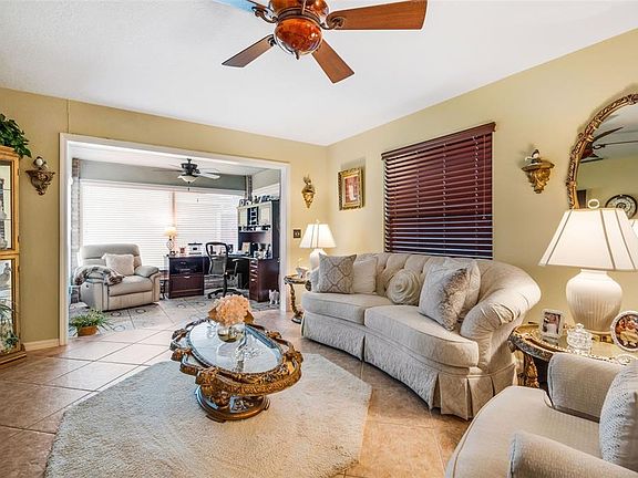 5th image of 551 GRAND CAYMAN CIRCLE