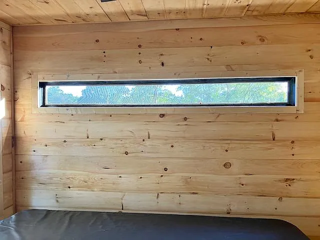 HT