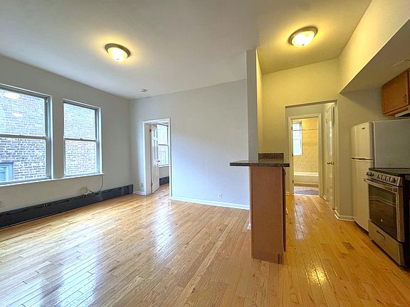3rd image of 68-19 Borden Ave #108