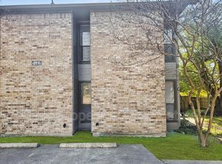 304 Manuel Dr #C, College Station, TX 77840