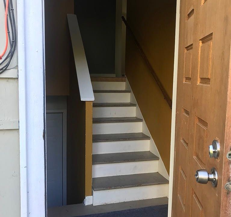 1st image of 1012 Vernal St APT 3