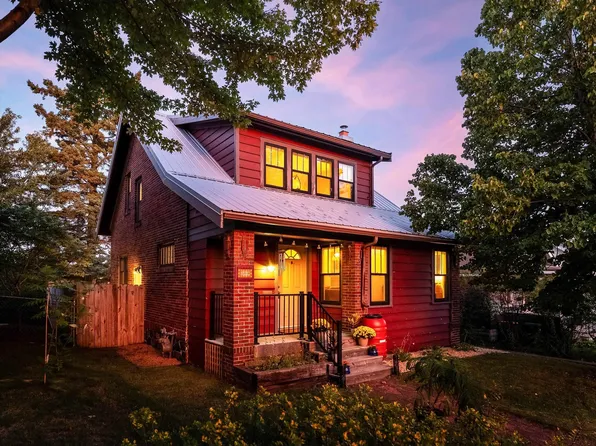 1520 N 9th Ave E, Duluth, MN 55805