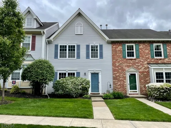 606 Red Crest Ln, Branchburg, NJ 08876