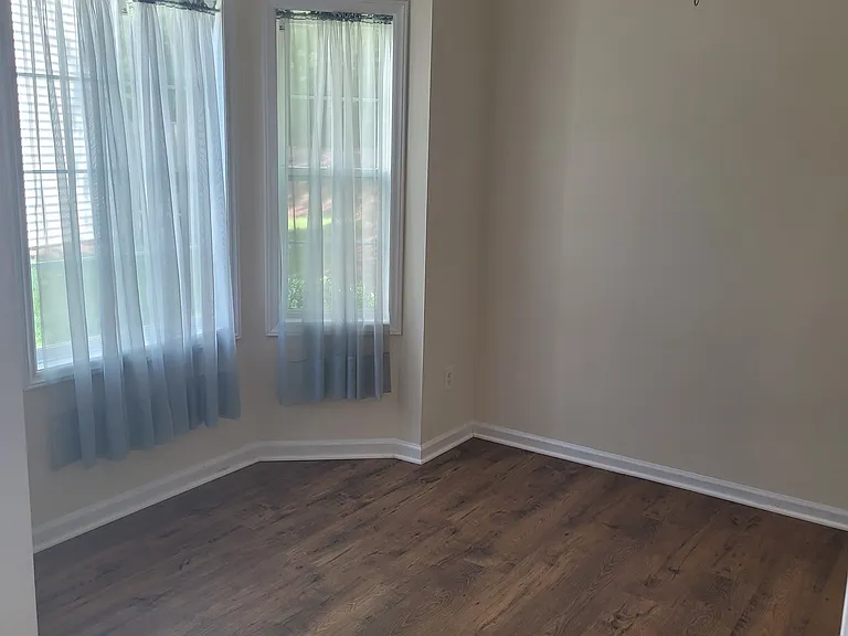 120 Pointe Crest Ct #120 — Photo 5