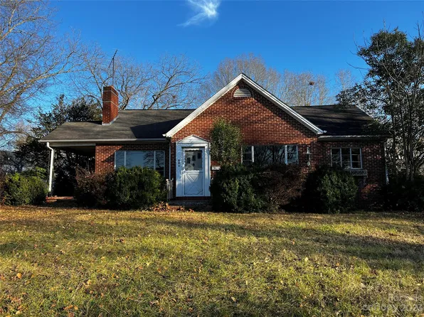 801 Churchill Dr, Shelby, NC 28150