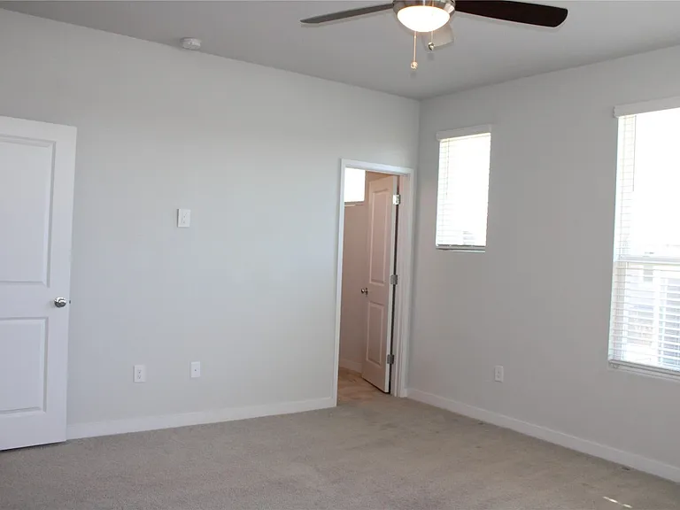 15008 Casbah Dr — Photo 18