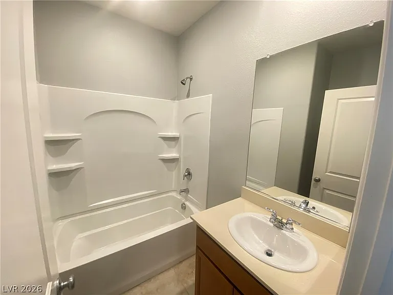 8489 Green Alder Ct — Photo 11