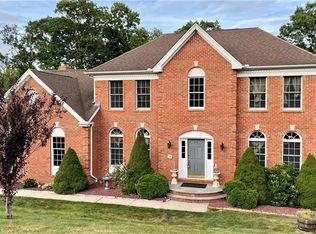 34 Auburn Knl, East Hampton, CT 06424