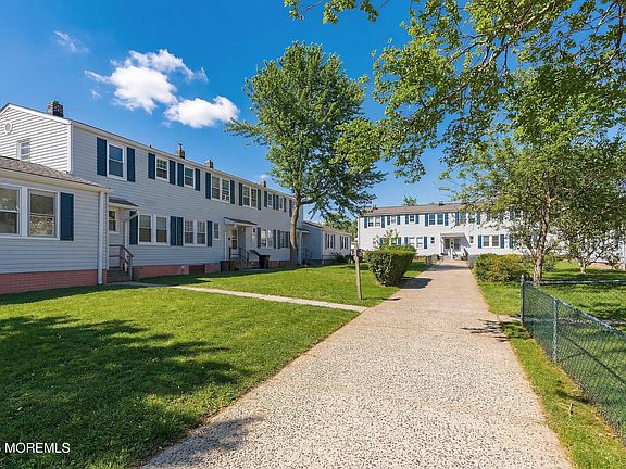 2nd image of 135 Belshaw Avenue