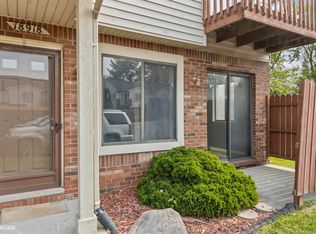 18918 E Forteen Mile Rd #5, Roseville, MI 48066