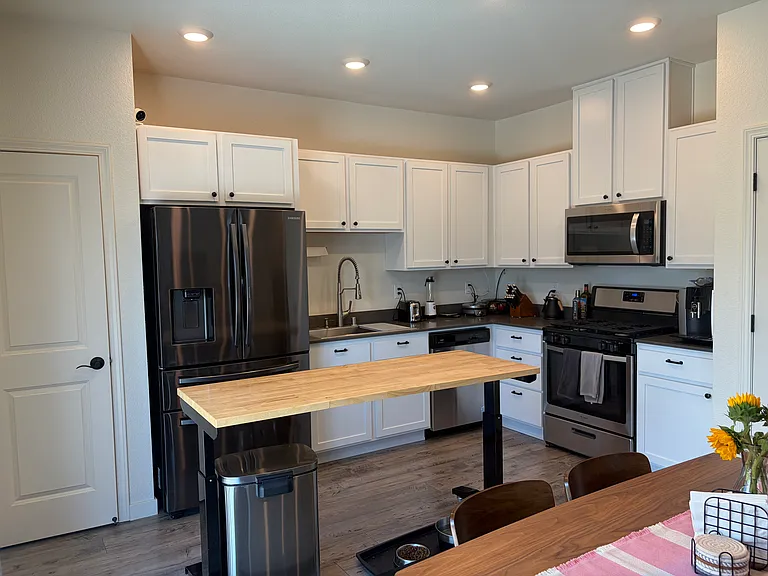 8716 Scenic Sky Dr — Photo 9