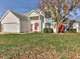 1610 Oak Park Dr, Champaign, IL